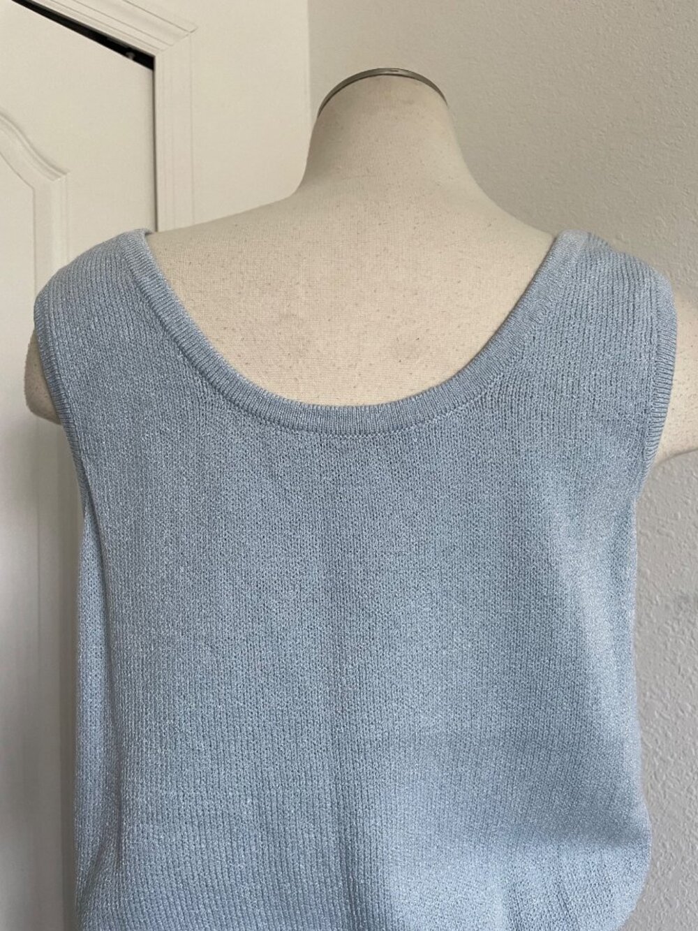 Vintage St. John Collection Baby Blue Santana Knit Tank Top Women’s Size Medium - Picture 7 of 10